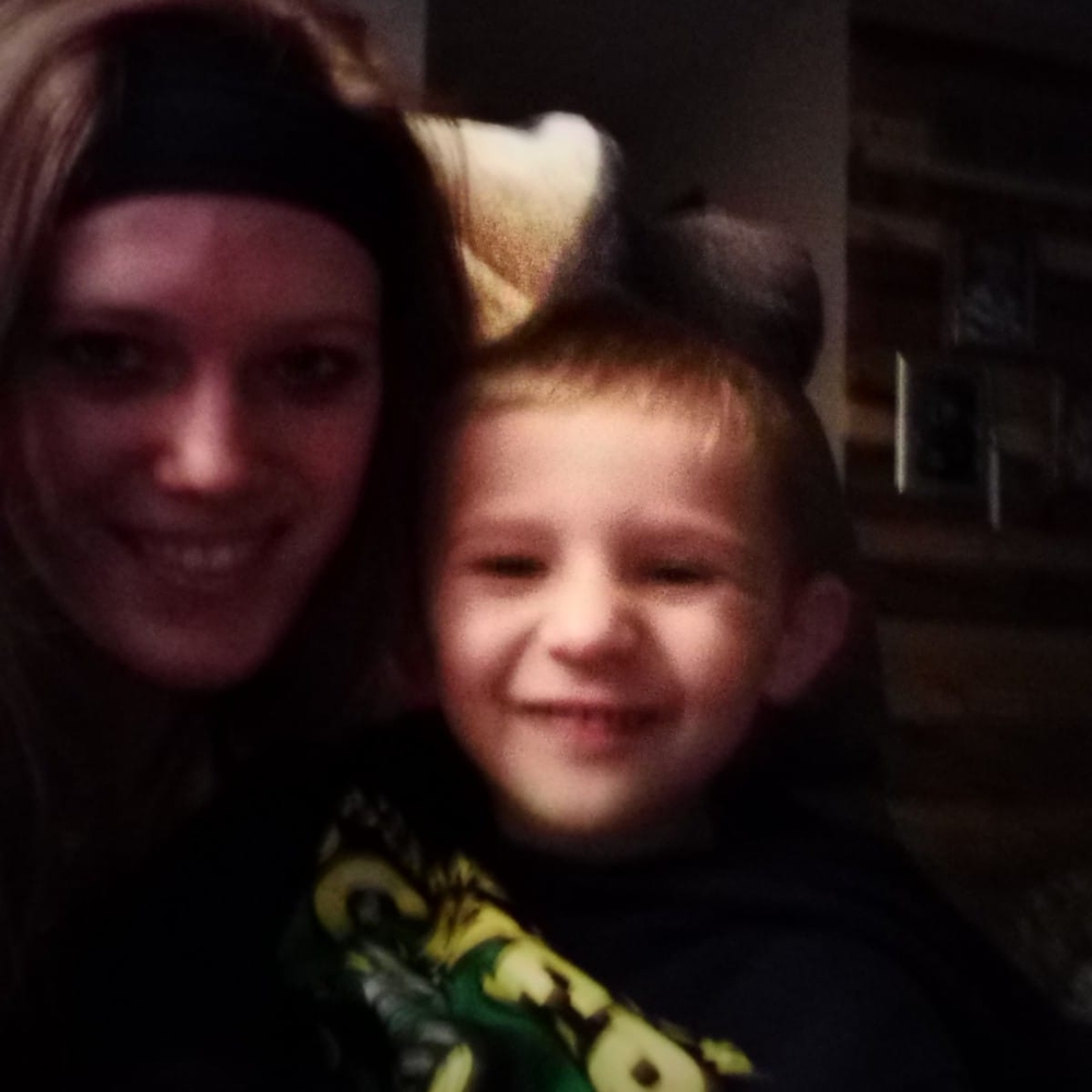 Meet your Posher, Ashley